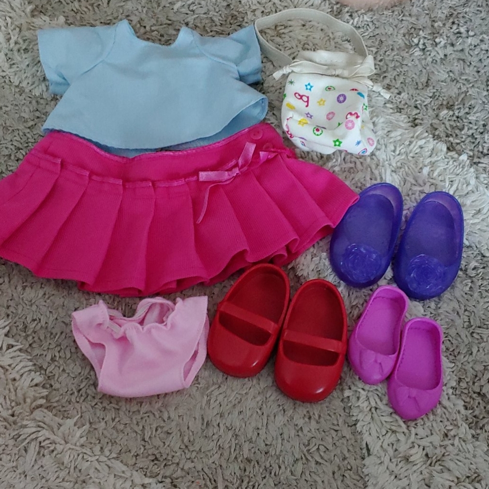 Doll accessories